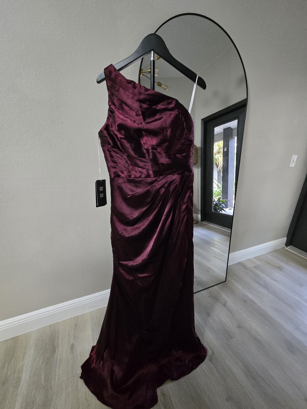 One-Shoulder Satin Evening Dress in Deep Wine